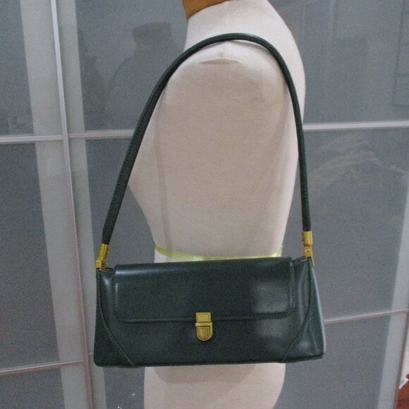 Handbags - Structured Handbag / Purse